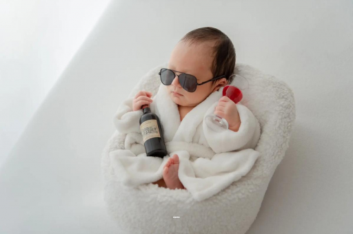 恩施宝宝不哭不闹正常吗